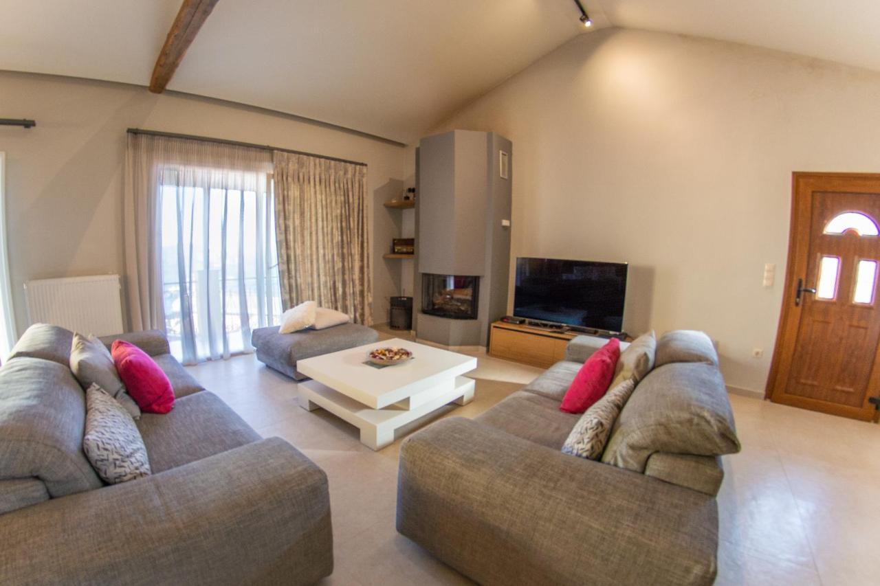 Lulumba Luxury House Lákones